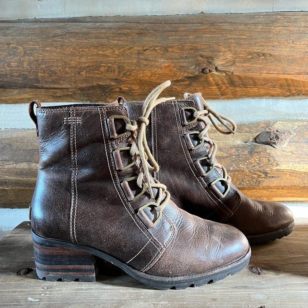 Sorel Women’s Cate Lace up Boot
